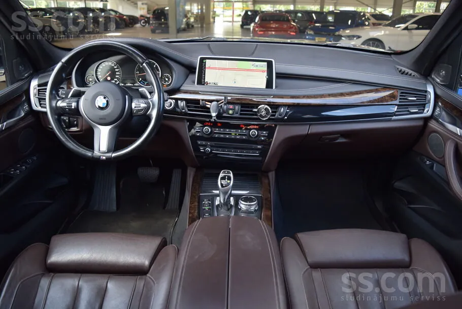 BMW X5 2015 photo 4