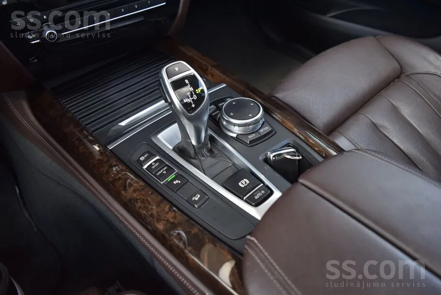 BMW X5 2015 photo 5