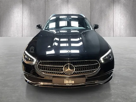 Mercedes-Benz E-Class 2022 photo 3