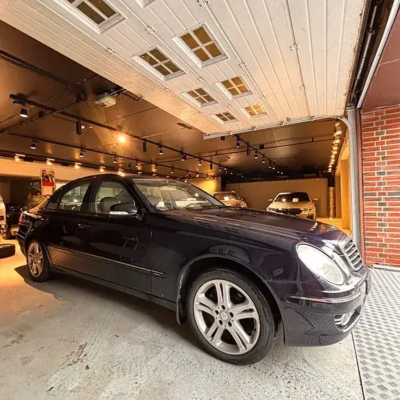 Mercedes-Benz E 220 2008 photo 3