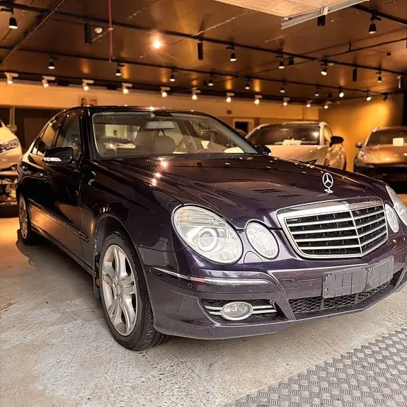 Mercedes-Benz E 220 2008 photo 2