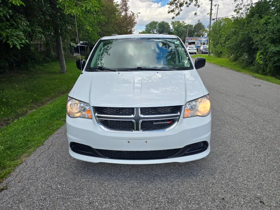 Dodge Grand Caravan 2018 photo 3