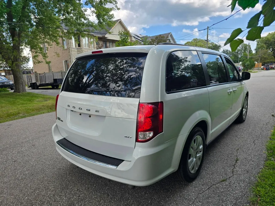 Dodge Grand Caravan 2018 photo 5