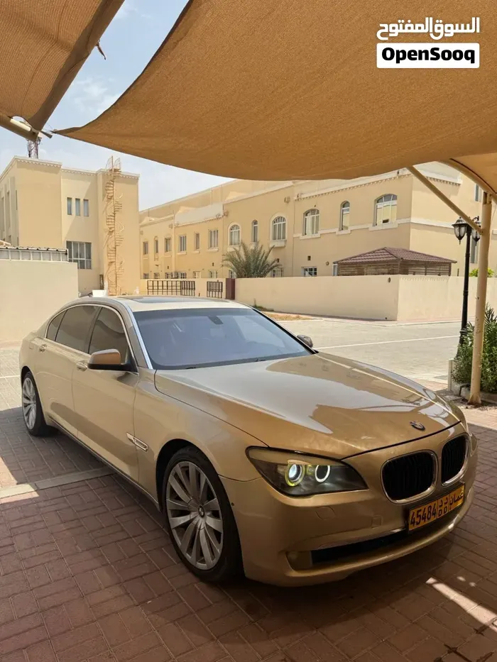 BMW 7 Series 2011 photo 5