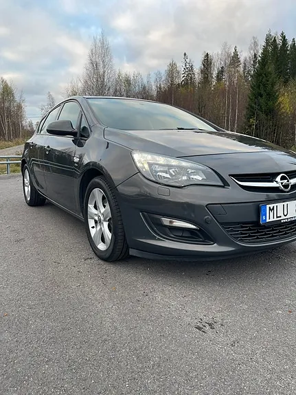 Opel Astra 2014 photo 3