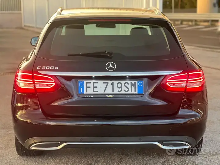 Mercedes-Benz C200 2016 photo 5