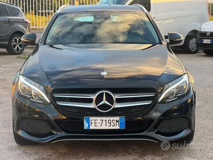 Mercedes-Benz C200 2016 photo 2