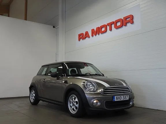 Mini One 2013 photo 3