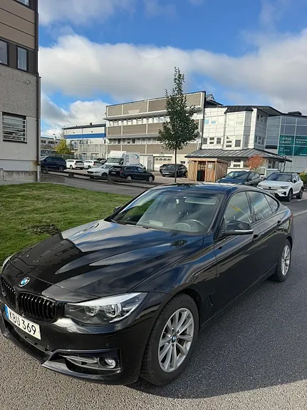 BMW 320D 2019 photo 2