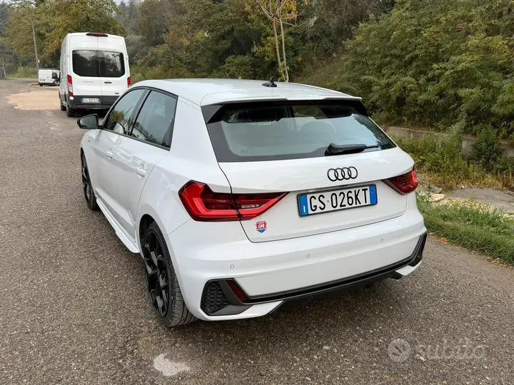 Audi A1 2023 photo 3