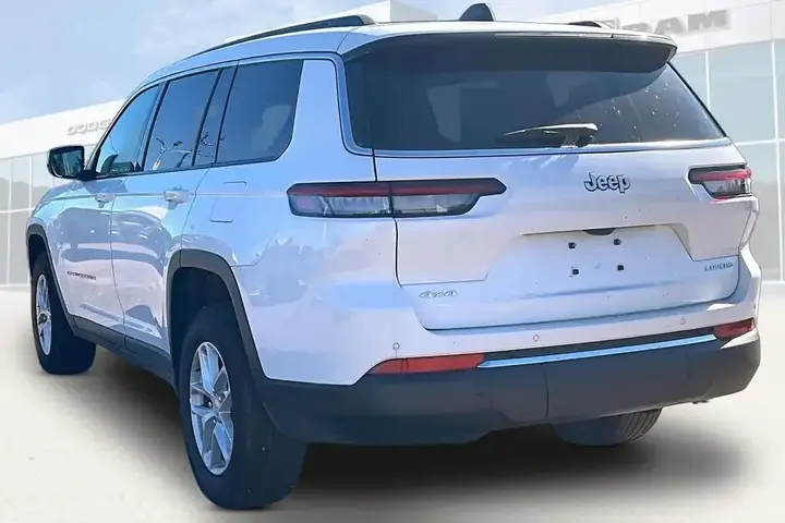 Jeep Grand Cherokee L 2026 photo 3