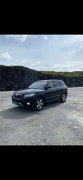 Hyundai Santa Fe 2012 photo 2