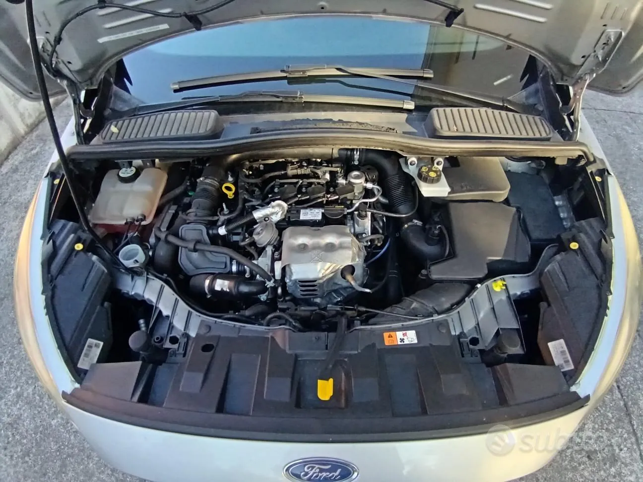 Ford C-Max 2016 photo 5