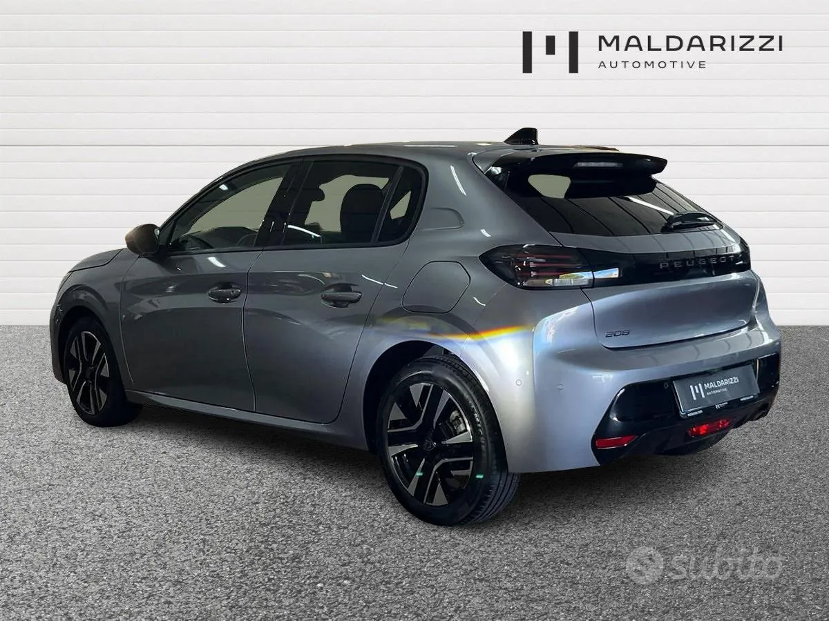 Peugeot 208 2025 photo 4