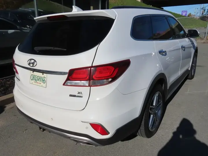 Hyundai Santa Fe 2018 photo 5