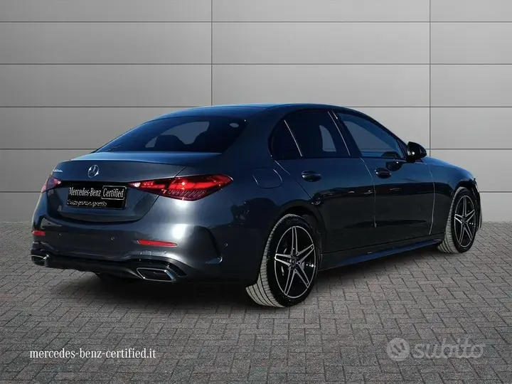 Mercedes-Benz C 300 2025 photo 2
