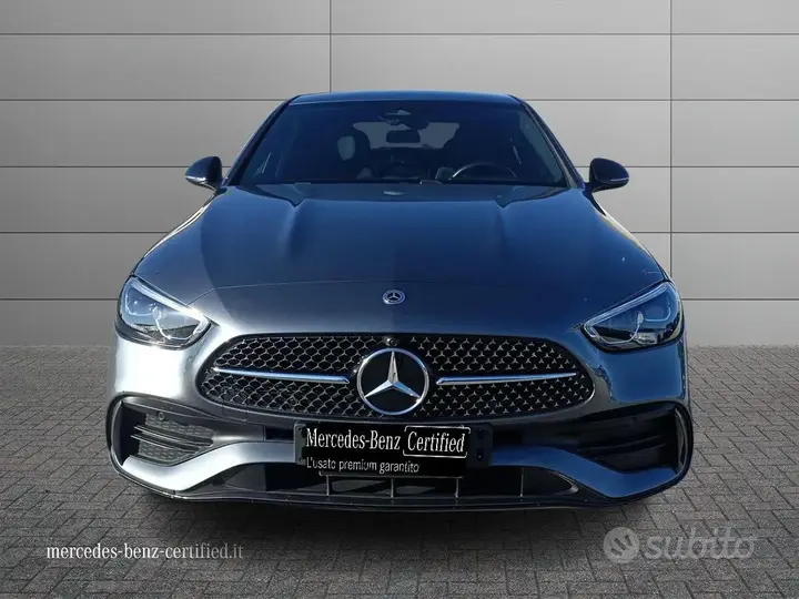 Mercedes-Benz C 300 2025 photo 3