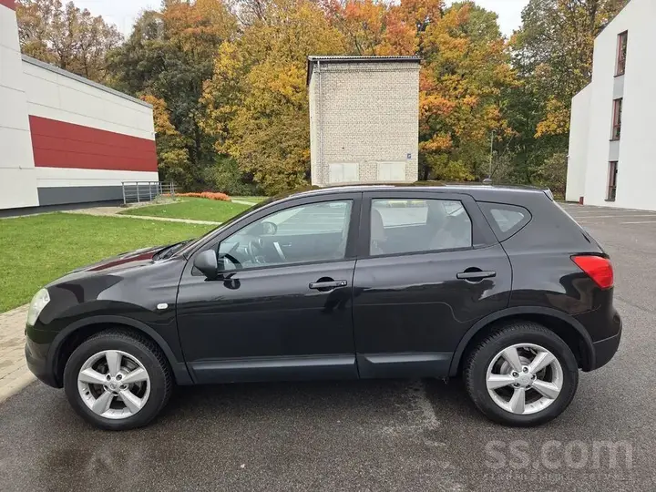 Nissan Qashqai 2008 photo 4