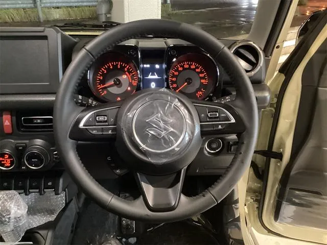 Suzuki Jimny Nomade 2026 photo 3