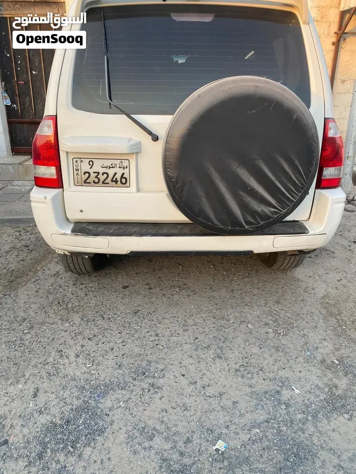 Mitsubishi Pajero 2003 photo 4