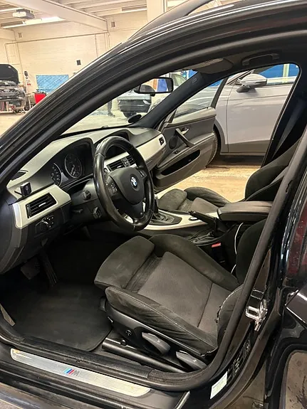BMW 325D 2007 photo 3