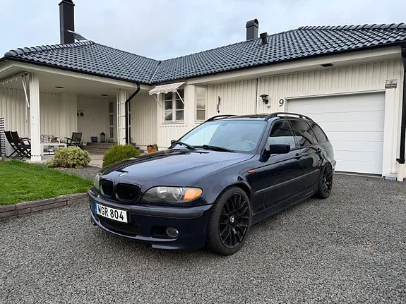BMW 330I