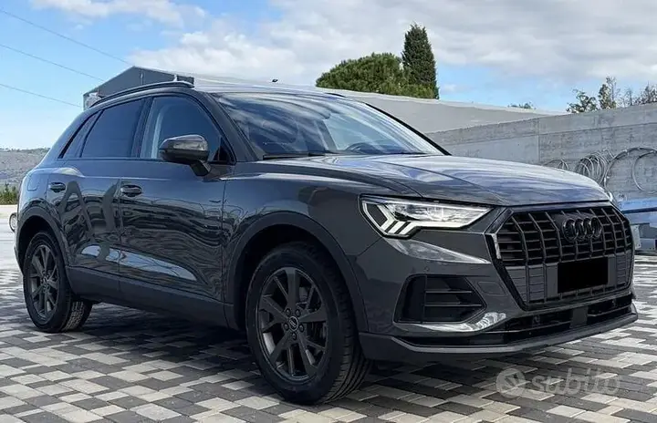 Audi Q3 2023 photo 3