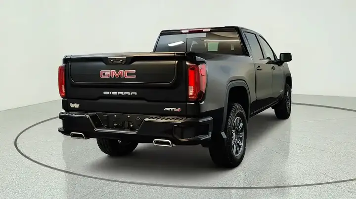 GMC Sierra 1500 2026 photo 3