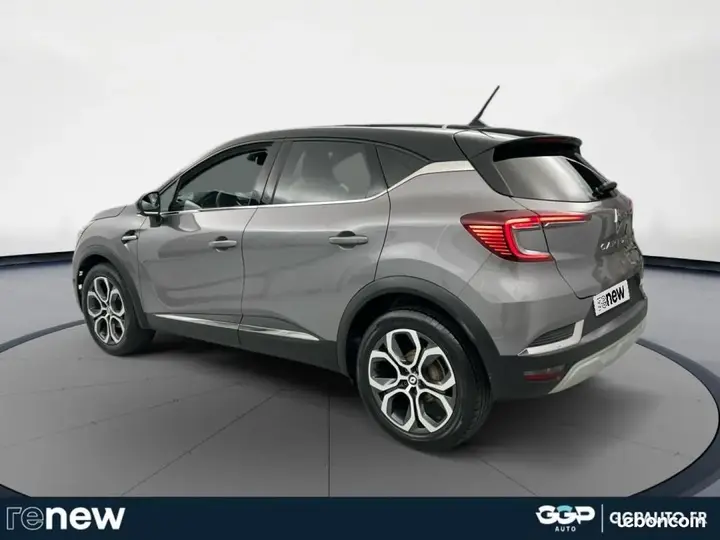 Renault Captur 2022 photo 3