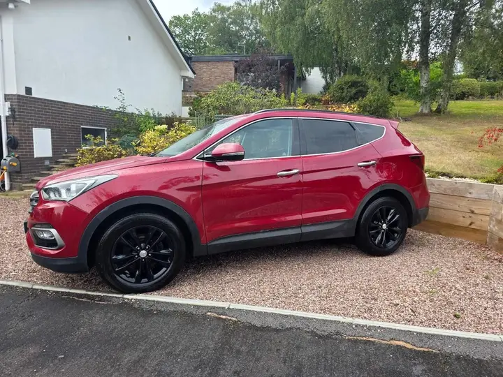 Hyundai Santa Fe 2017 photo 3