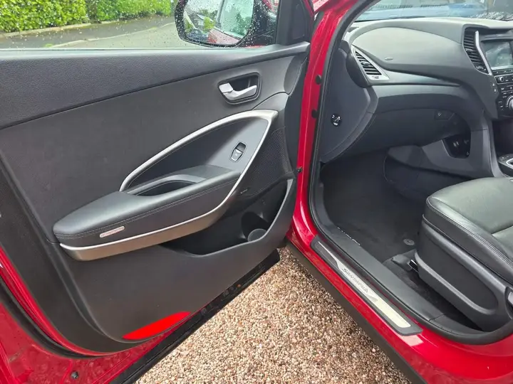 Hyundai Santa Fe 2017 photo 5