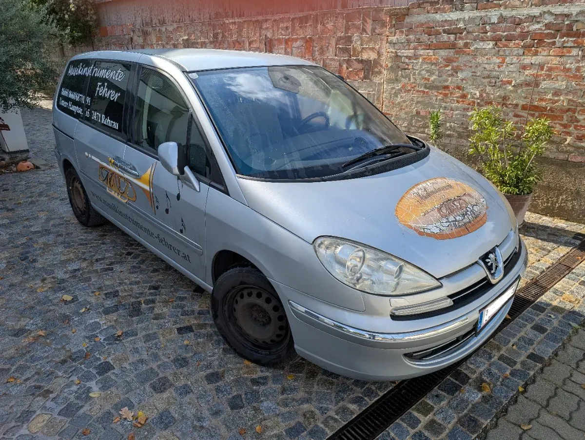 Peugeot 807