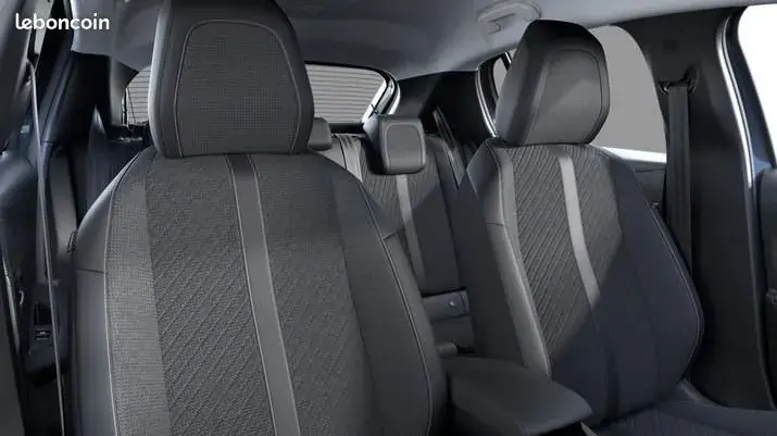 Peugeot 208 2026 photo 3