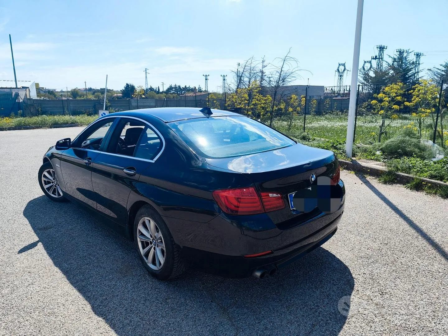 BMW 520 2010 photo 2