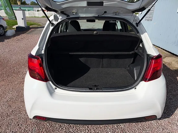 Toyota Yaris 2016 photo 5