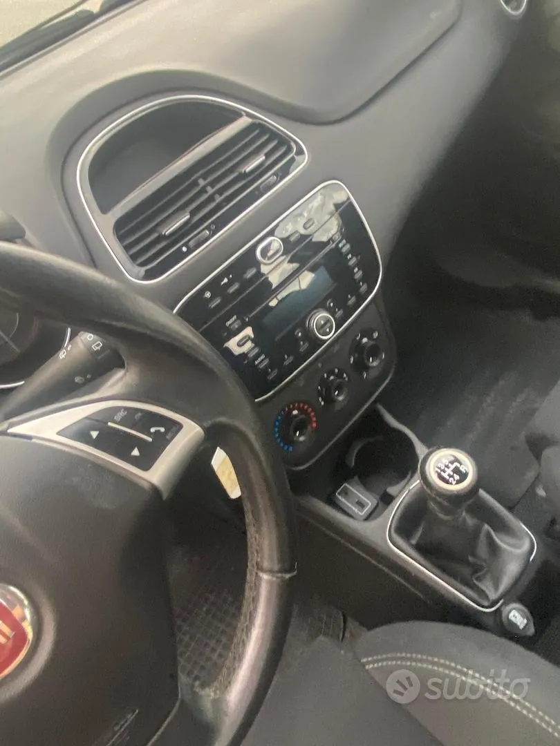 Fiat Punto 2017 photo 5