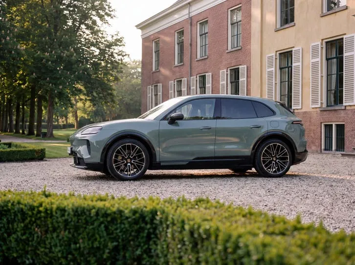 Porsche Cayenne 2026 photo 2