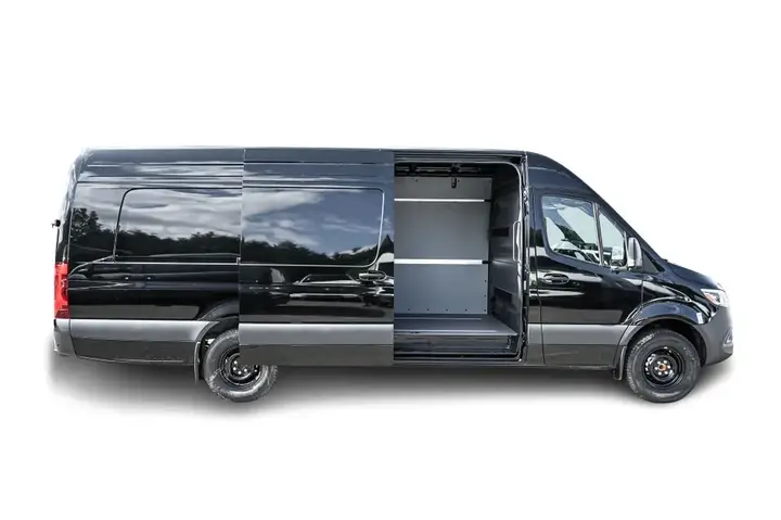 Mercedes-Benz Sprinter 2026 photo 4