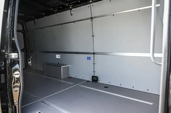 Mercedes-Benz Sprinter 2026 photo 5