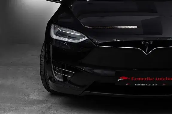 Tesla Model X 2018 photo 4