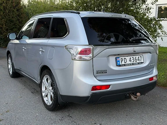 Mitsubishi Outlander 2013 photo 5