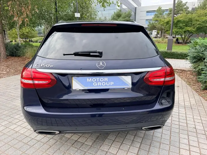 Mercedes-Benz C-Class 2017 photo 4
