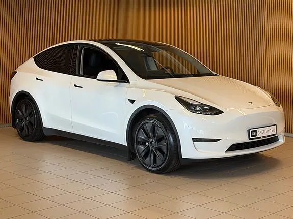 Tesla Model Y 2024 photo 2