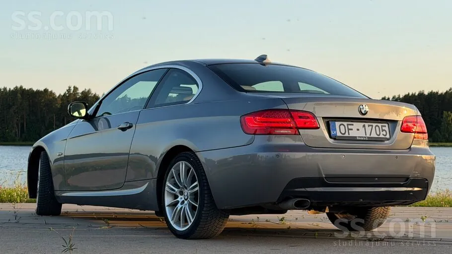 BMW E92 2010 photo 5