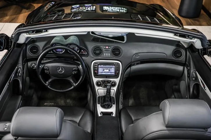 Mercedes-Benz Sl-Class 2004 photo 2