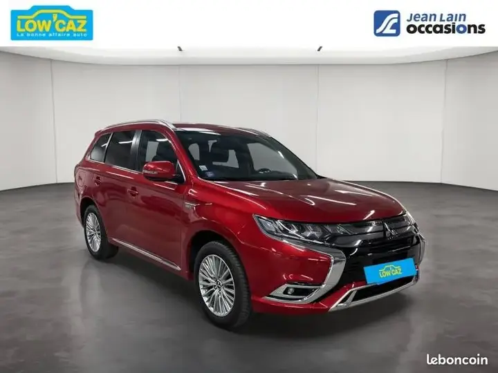 Mitsubishi Outlander 2019 photo 3