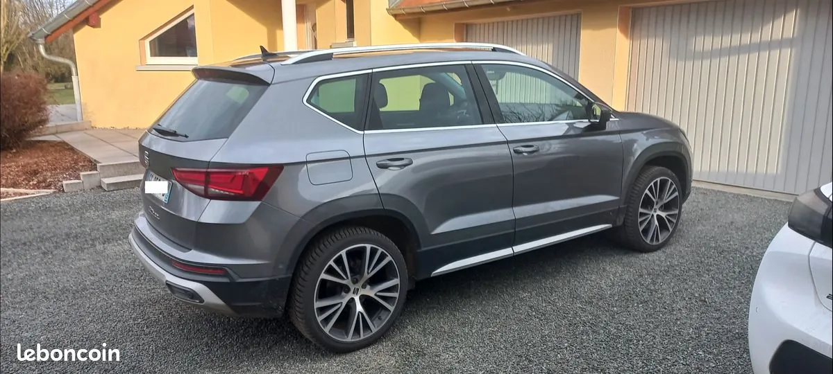 Seat Ateca 2022 photo 2