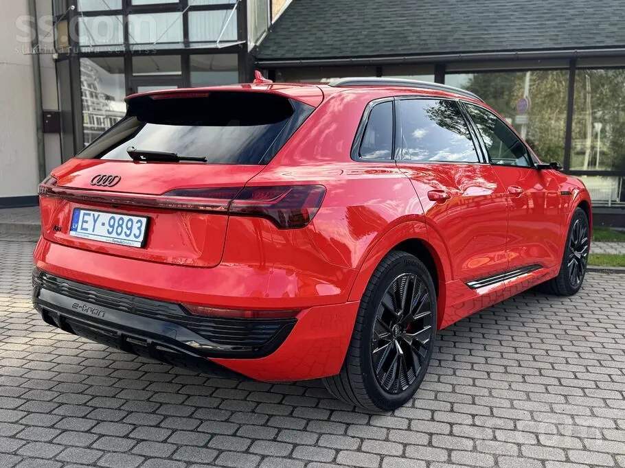 Audi Q8 2023 photo 4