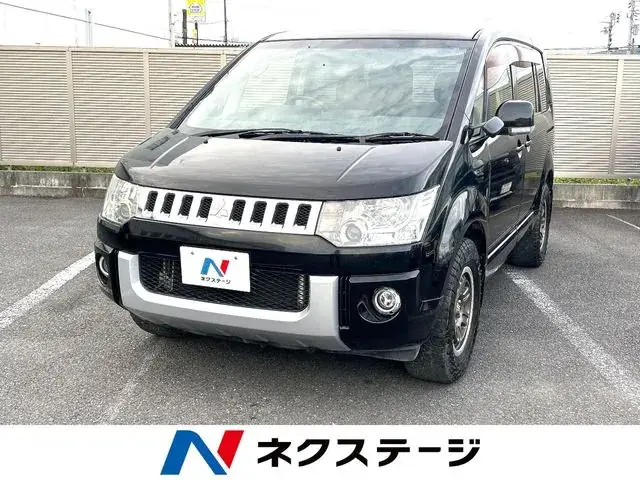 Mitsubishi Delica