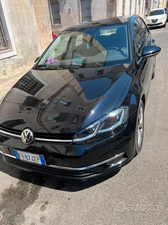 Volkswagen Golf 2019 photo 2
